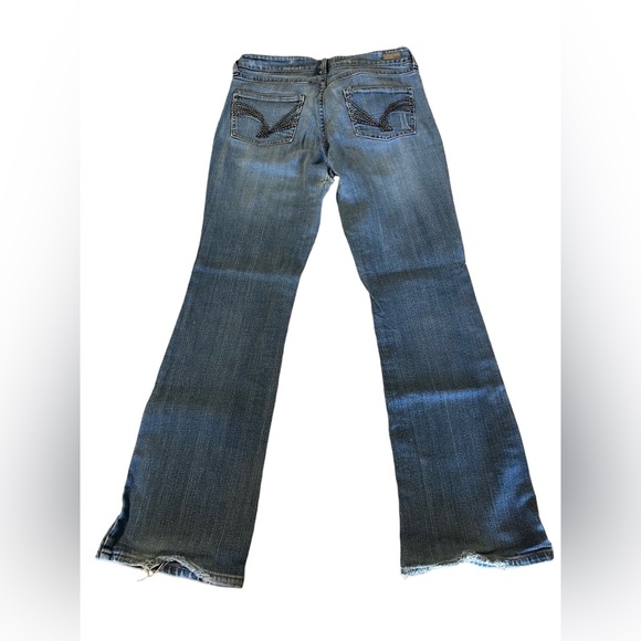 Refuge 7R blue jeans, flare leg, button and zipper fly, low rise - Picture 7 of 9